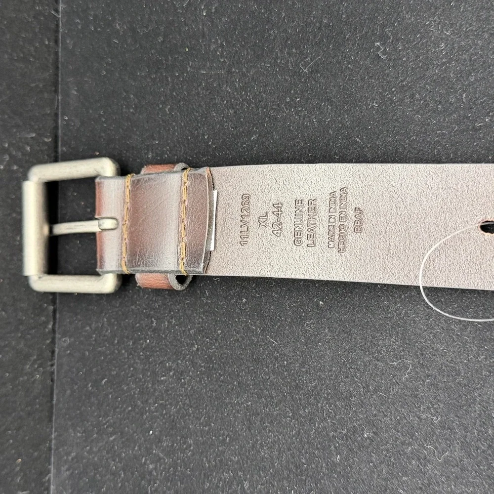 New Levi's Men's Brown Leather Belt 42-44 XL Jean Casual Silver Roller Buckle